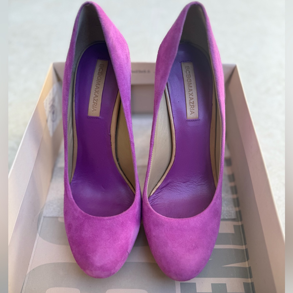 Bcbgmaxazria Women's Vibrant Pink Suede Heels